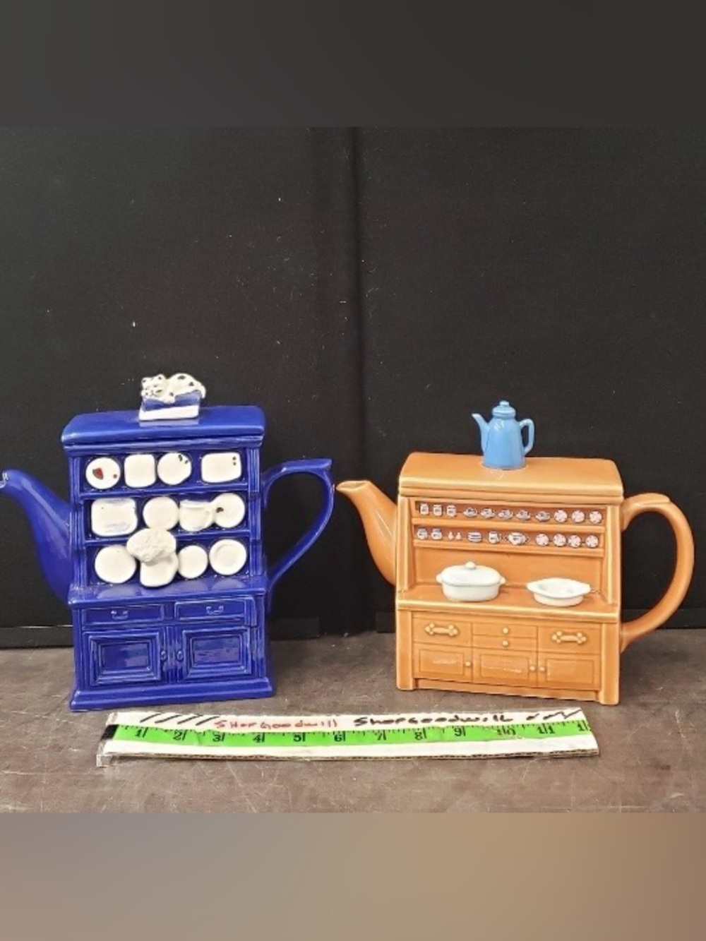 Vintage (80’s) A.K. Das Tea Time Ceramic Kitchen Hutch Teapot Collection Set
